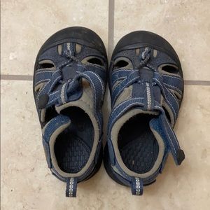 Keen toddler shoes